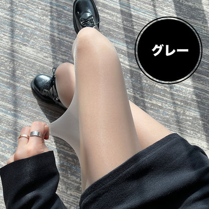 上品に艶めく極薄美脚ストッキング